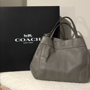 Authentic Coach Gray Small Lexy Shoulder Bag F28992